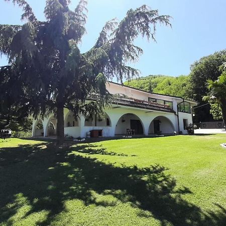 Montefiore Conca"Cara Pace" In Collina Per Famiglie住宿加早餐旅馆 外观 照片