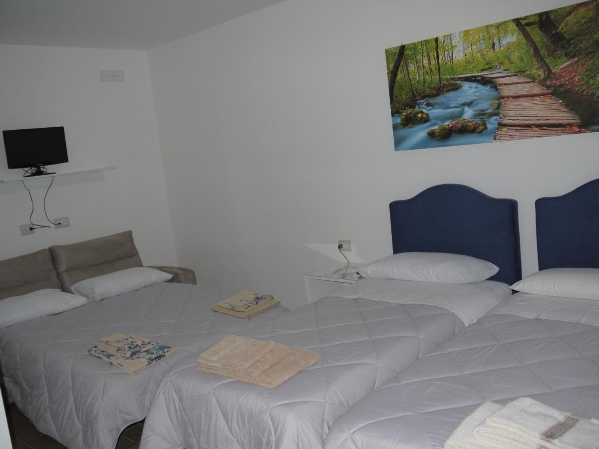 Montefiore Conca"Cara Pace" In Collina Per Famiglie住宿加早餐旅馆 外观 照片